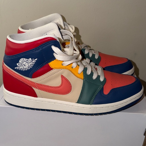 Jordan Shoes - Womens Air Jordan Sneakers